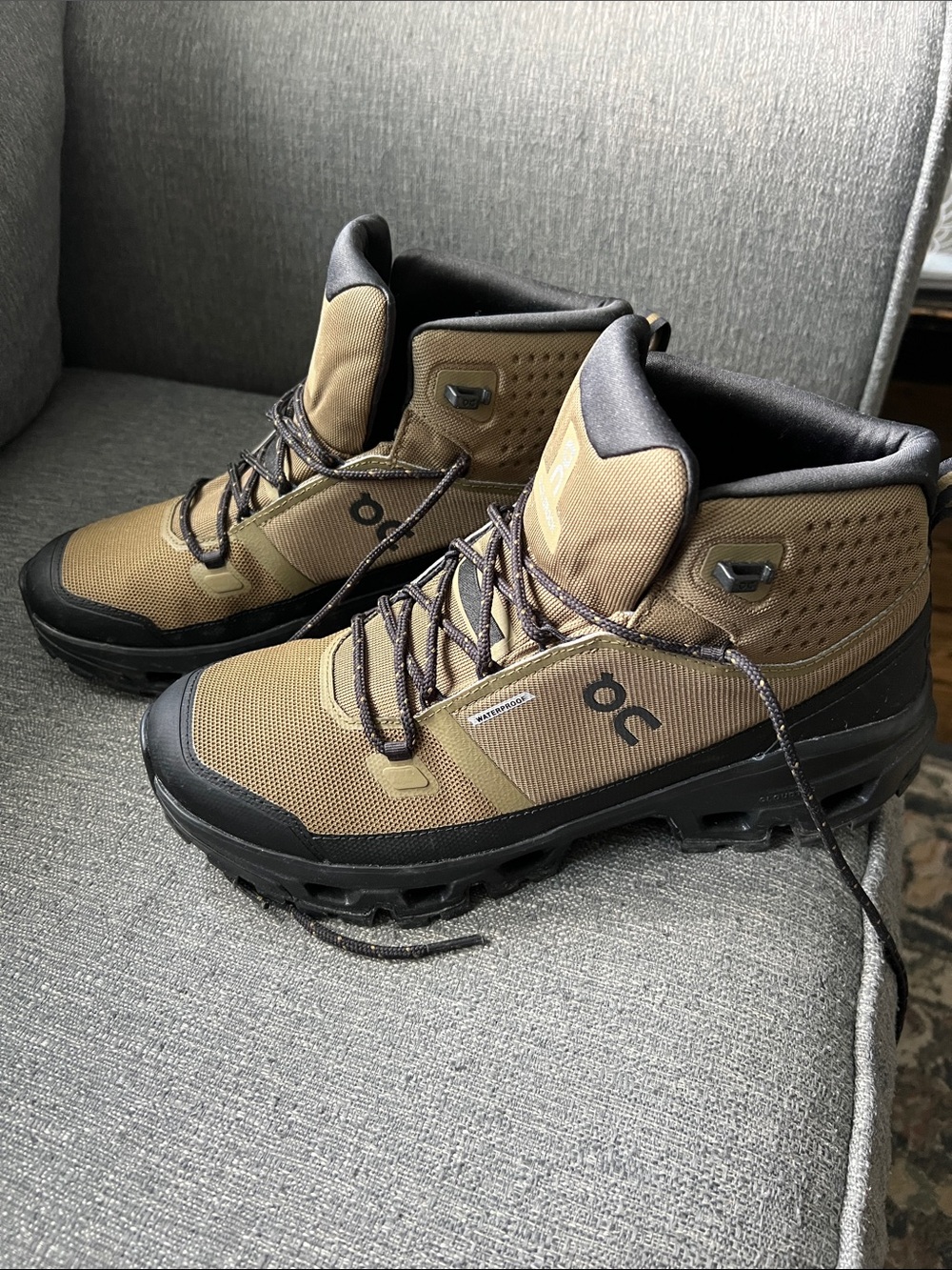 On Men's Cloudrock Mid Waterproof Hiking Boots